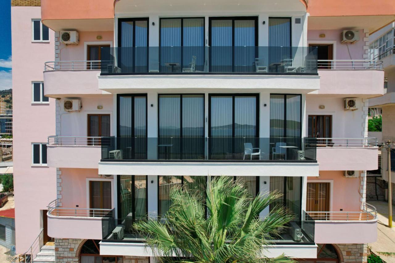 Hotel Piccolino Sarandë エクステリア 写真