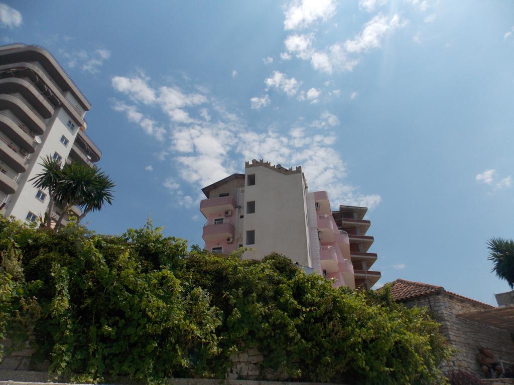 Hotel Piccolino Sarandë エクステリア 写真