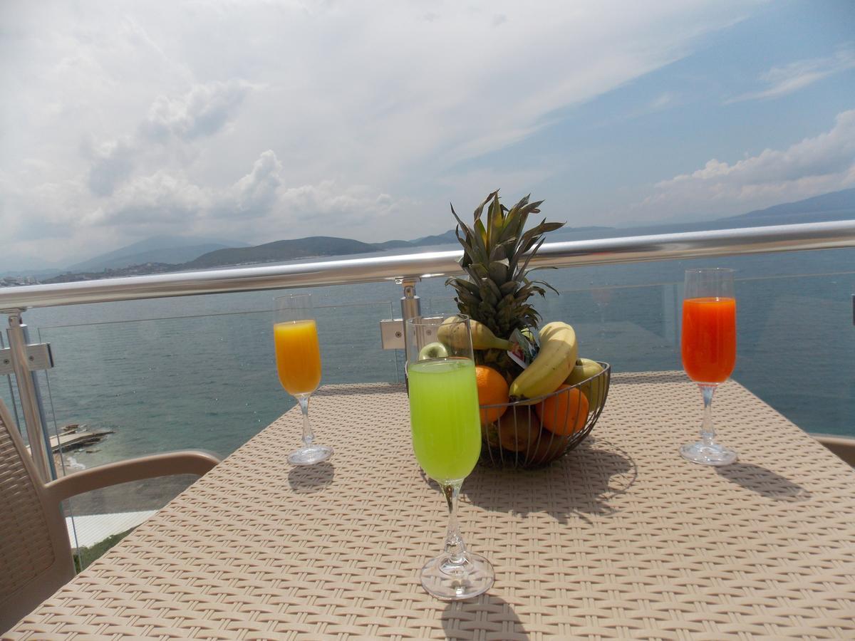 Hotel Piccolino Sarandë エクステリア 写真